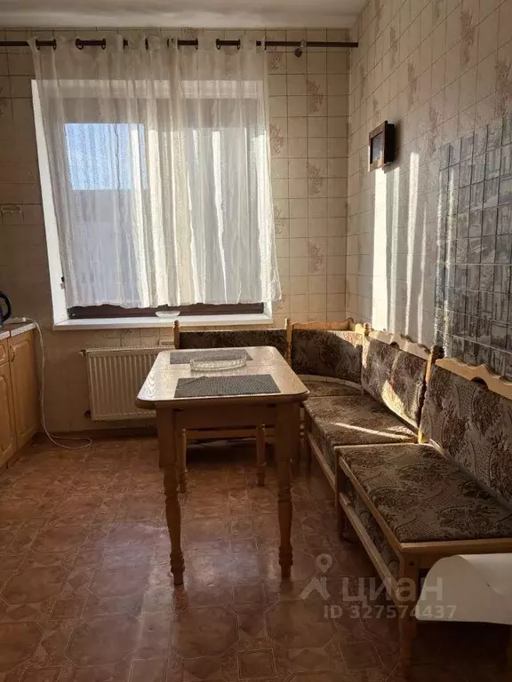 2-к кв. Калининградская область, Калининград ул. Островского, 1Б (56.0 ... - Фото 2