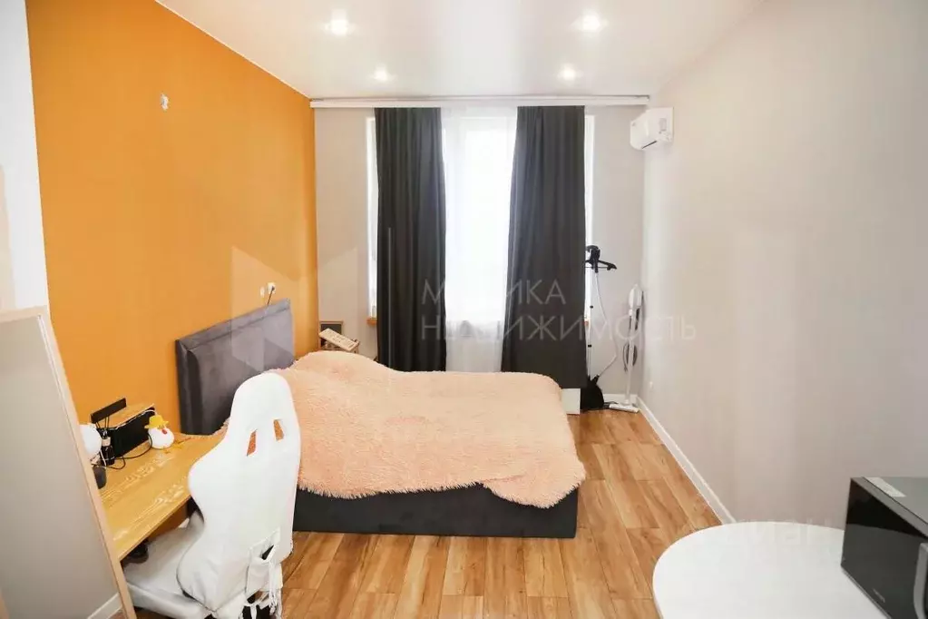 Студия Тюменская область, Тюмень ул. Стройотрядовская, 16 (26.0 м) - Фото 1