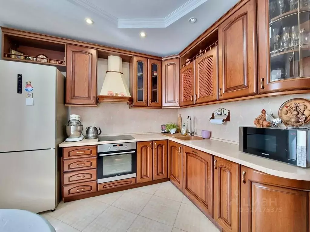 2-к кв. Московская область, Химки Молодежная ул., 64 (65.0 м) - Фото 1