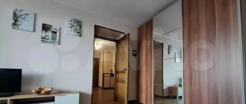 2-к. квартира, 55 м, 8/14 эт. - Фото 0