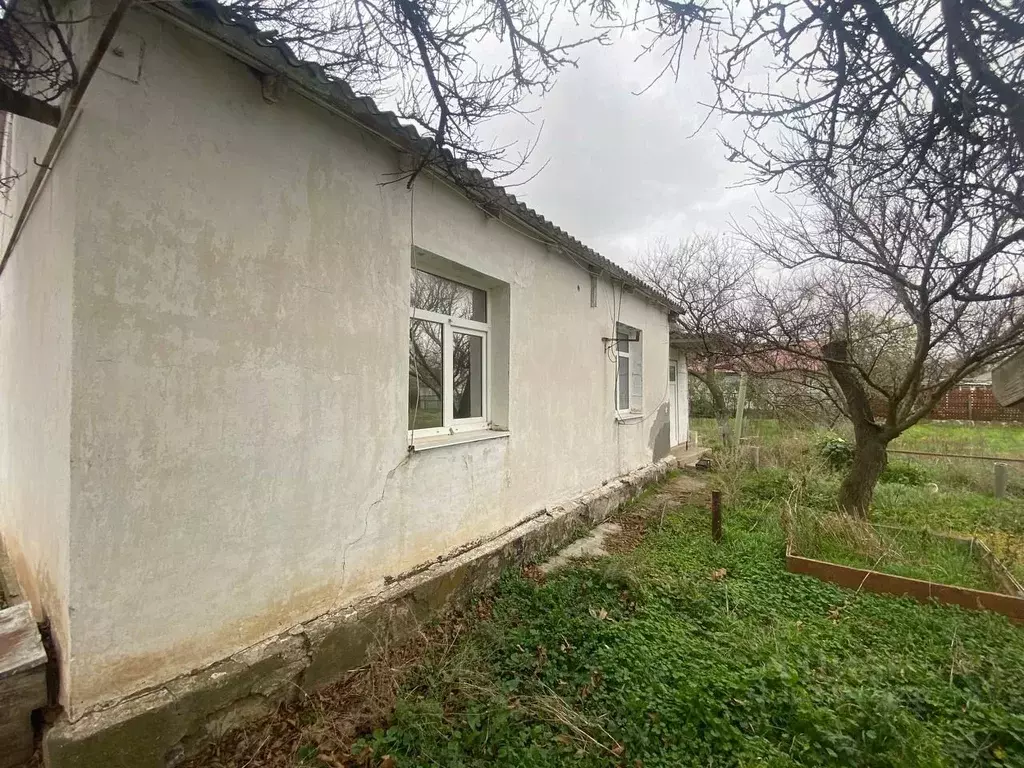 Дом в Крым, Сакский район, с. Столбовое ул. Богатая, 7 (51 м) - Фото 1