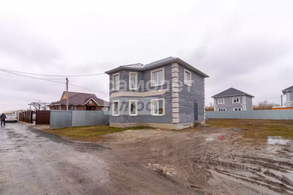 Дом в Тюменская область, Тюмень Луч СНТ, ул. Начальная, 24 (137 м) - Фото 0