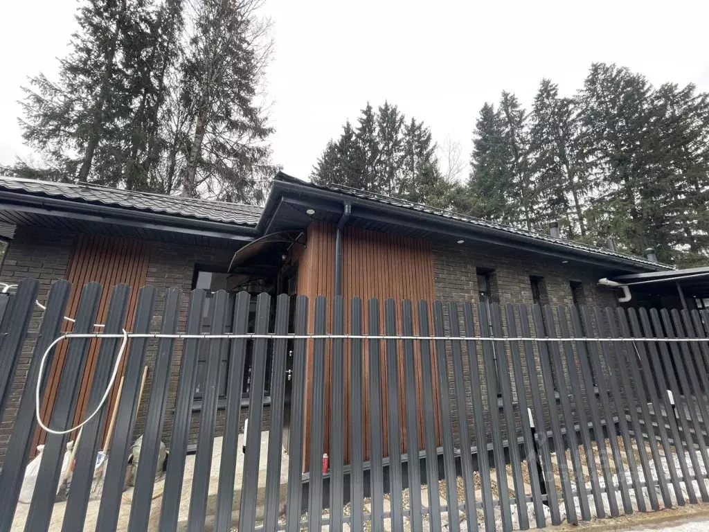 Дом в Московская область, Апрелевка Наро-Фоминский городской округ, ... - Фото 1