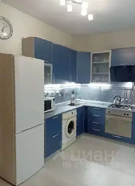 2-к кв. Краснодарский край, Ейск Красная ул., 57А (83.0 м) - Фото 1