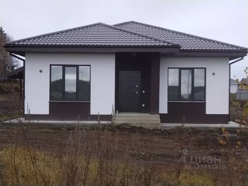 Дом в Свердловская область, Сысертский муниципальный округ, пос. ... - Фото 1