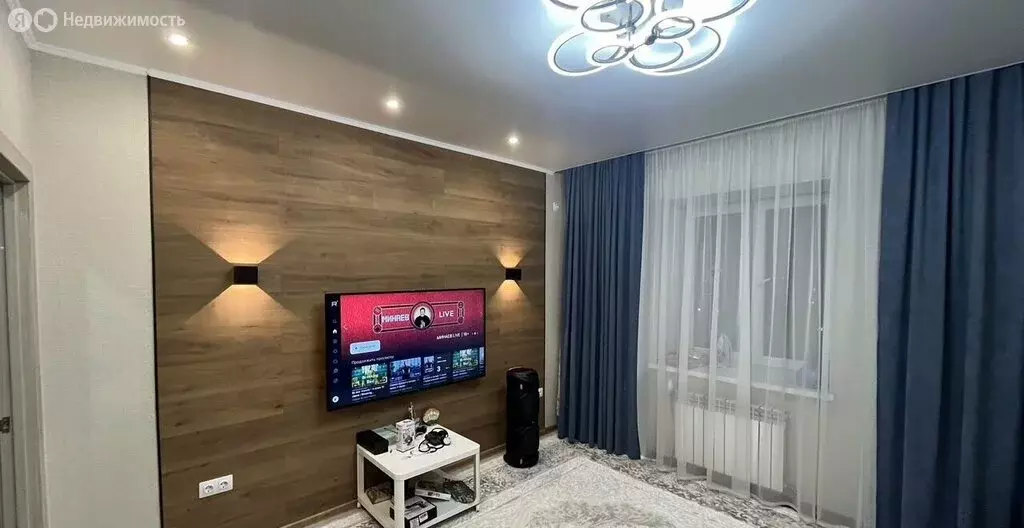 3-комнатная квартира: Омск, улица Звездова, 127 (61.5 м) - Фото 2