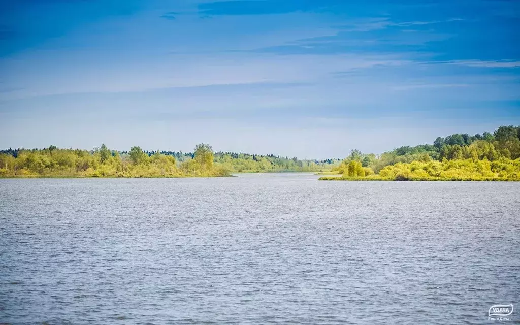 Участок в Московская область, Волоколамский городской округ, д. ... - Фото 1