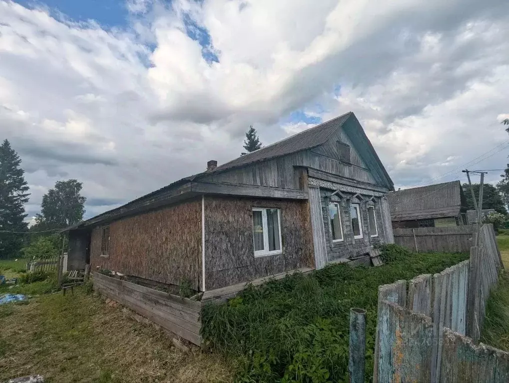 Дом в Тверская область, Старицкий муниципальный округ, д. ... - Фото 1