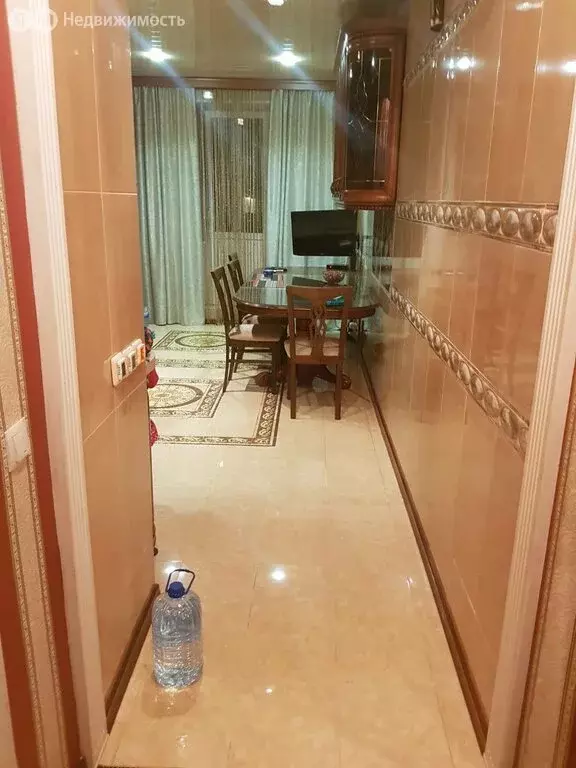 3-комнатная квартира: деревня Малые Вязёмы, Петровское шоссе, 5 (91.2 ... - Фото 2