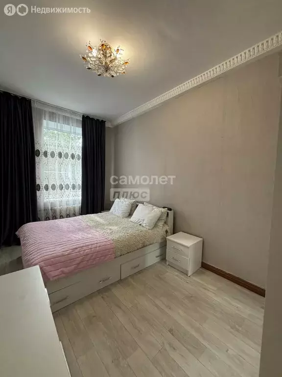 2-комнатная квартира: Каменск-Уральский, Алюминиевая улица, 27 (57 м) - Фото 0