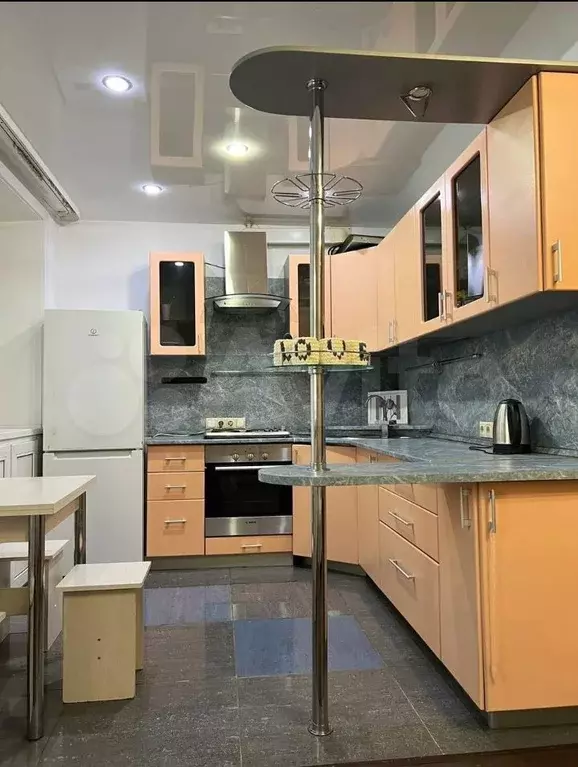 2-к. квартира, 42,9 м, 1/5 эт. - Фото 0