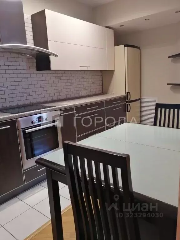 2-к кв. Новосибирская область, Новосибирск Нарымская ул., 20 (75.0 м) - Фото 1