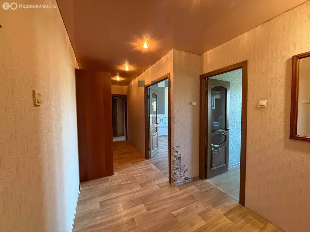 3-комнатная квартира: Мелеуз, Октябрьская улица, 7 (69 м) - Фото 1