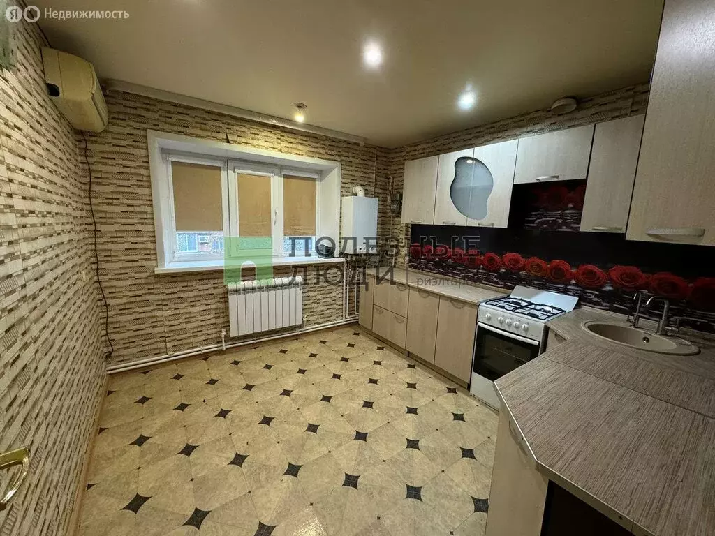 2-комнатная квартира: Красный Яр, улица Генерала Тутаринова, 39 (44 м) - Фото 1