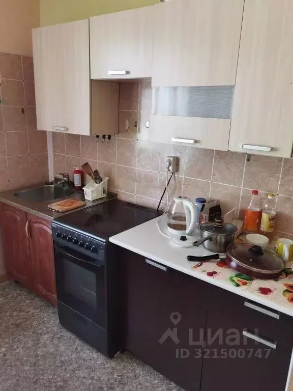 2-к кв. Сахалинская область, Южно-Курильск пгт ул. Мира, 3А (54.0 м) - Фото 0