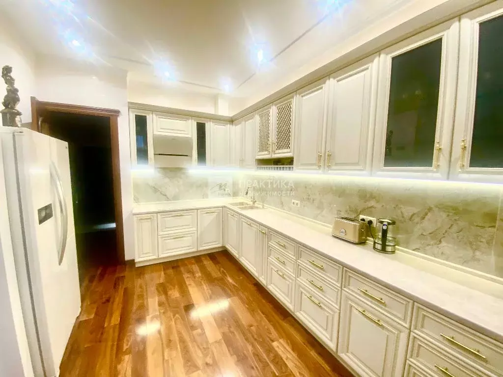 Продается 3-комнатная квартира - Фото 2