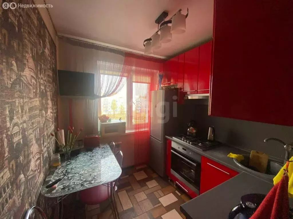 2-комнатная квартира: Старый Оскол, микрорайон Интернациональный, 10 ... - Фото 2