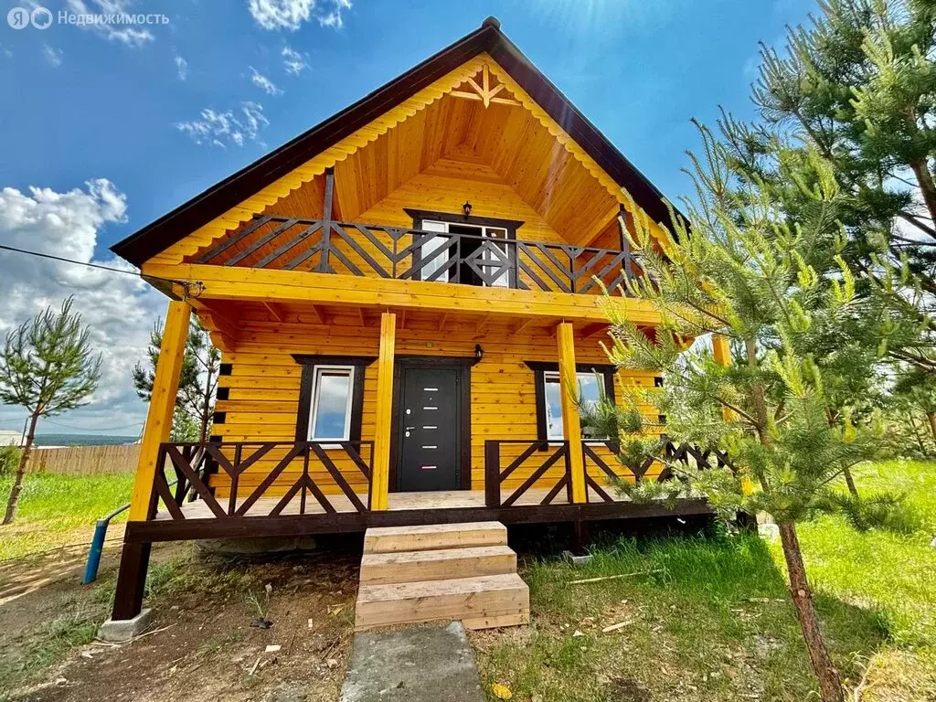 Дом в Урик, улица Домбровского, 15 (160 м) - Фото 1