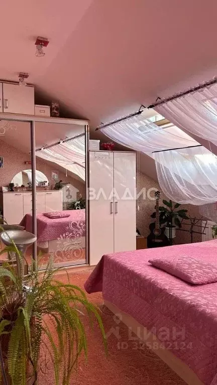 3-к кв. Карелия, Петрозаводск Сегежская ул., 8 (79.0 м) - Фото 1