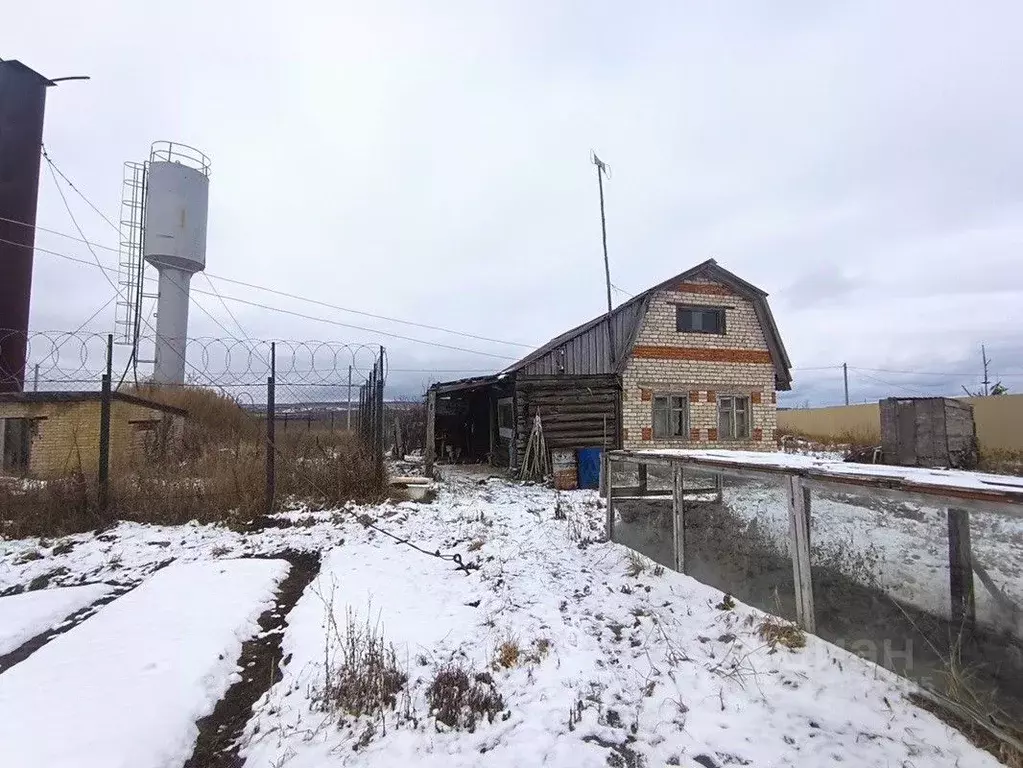 Дом в Татарстан, Зеленодольский район, Нижние Вязовые муниципальное ... - Фото 0