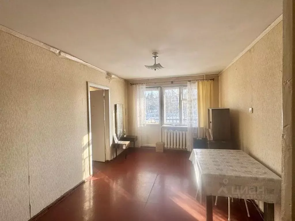 2-к кв. Ленинградская область, Луга ул. Красной Артиллерии, 34 (46.4 ... - Фото 1