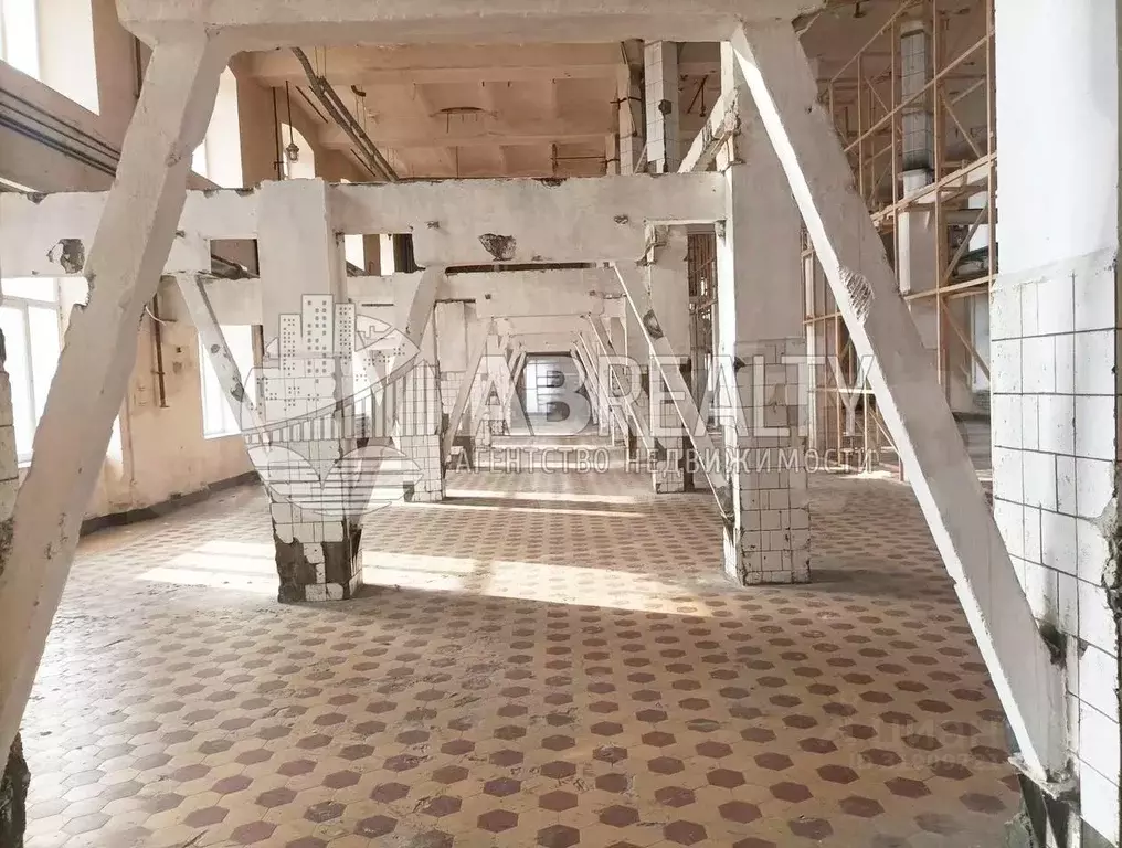 Помещение свободного назначения в Москва Самокатная ул., 4С1 (875 м) - Фото 1