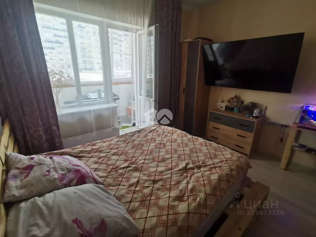 1-к кв. Новосибирская область, Новосибирск ул. Одоевского, 1/9 (43.5 ... - Фото 1