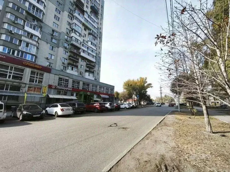 Торговая площадь в Саратовская область, Саратов Кленовая ул., 7 (455 ... - Фото 2