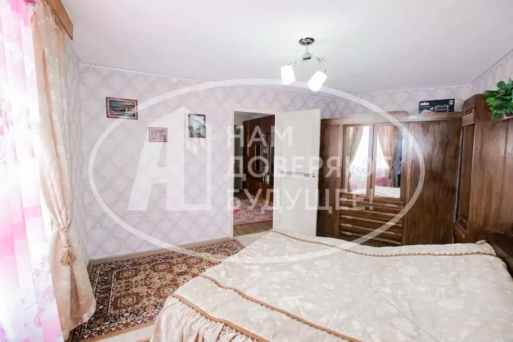 4-к кв. Пермский край, Чайковский ул. Уральских танкистов, 12 (91.6 м) - Фото 1