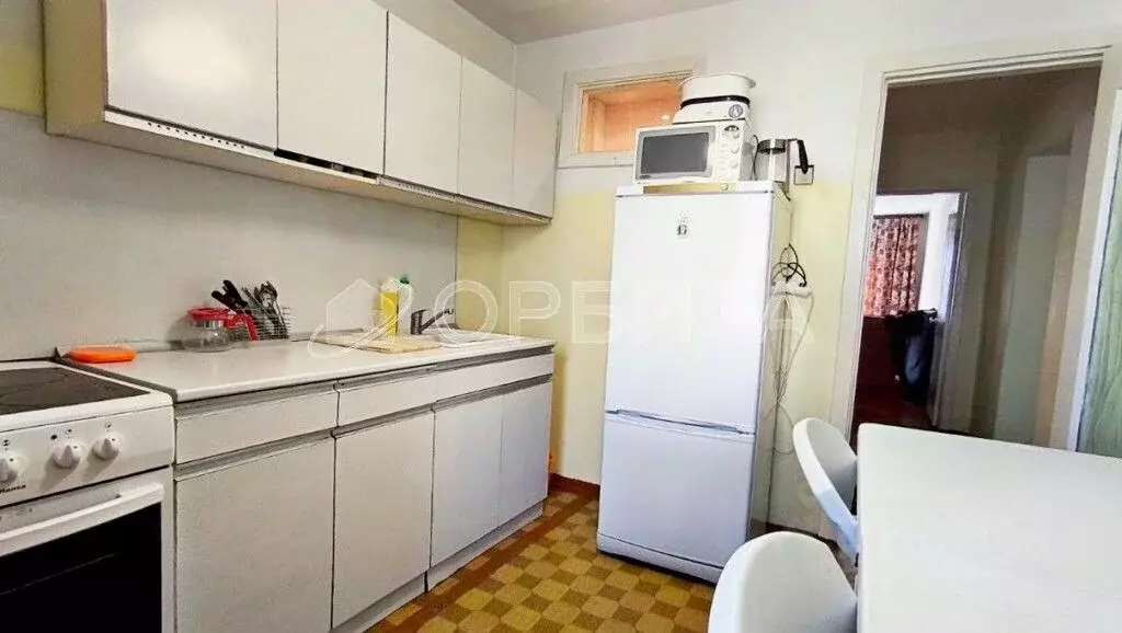 2-к кв. Тюменская область, Тюмень Карская ул., 36 (48.6 м) - Фото 1