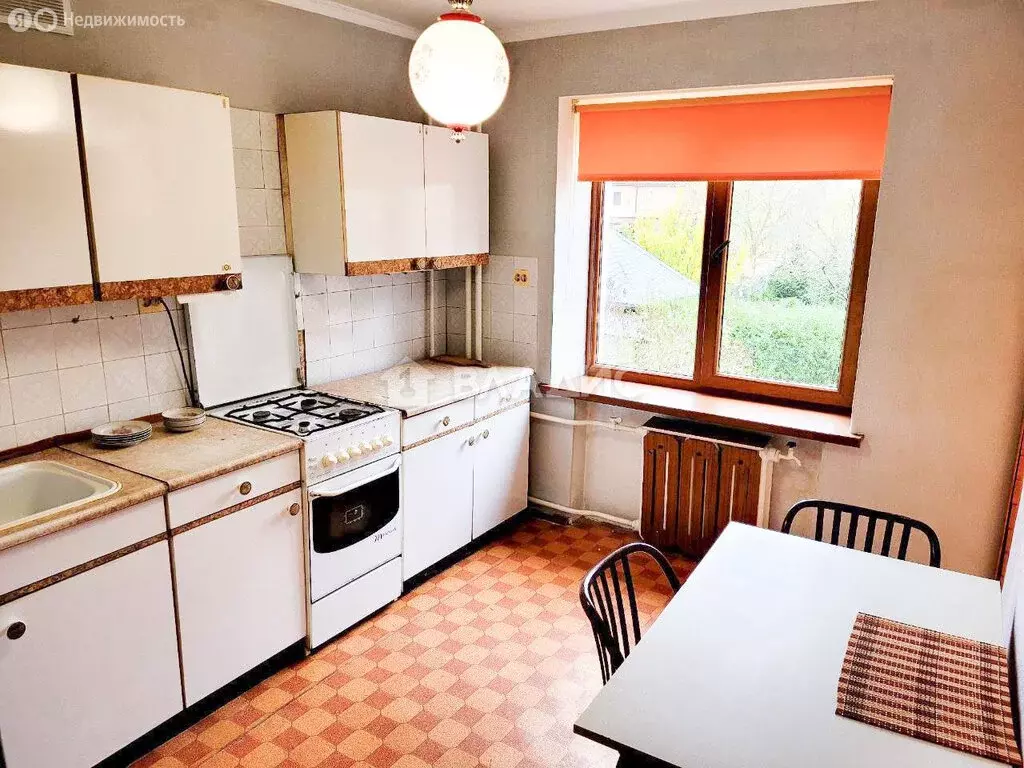 2-комнатная квартира: Калининград, улица Потёмкина, 13 (60 м) - Фото 0