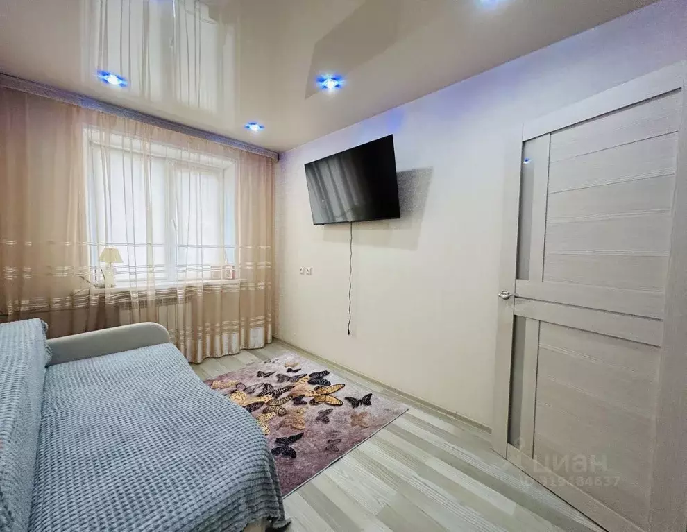 2-к кв. Нижегородская область, Бор 2-й мкр, 26 (40.0 м) - Фото 0