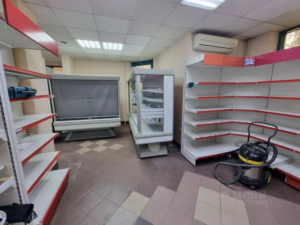Торговая площадь в Москва Братеевская ул., 21К4 (134 м) - Фото 1