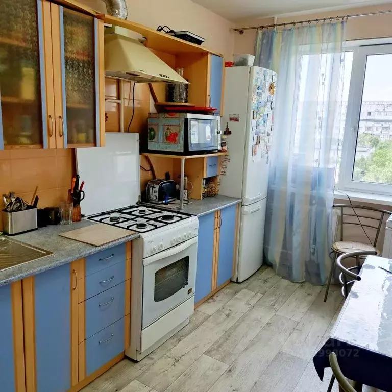 3-к кв. Волгоградская область, Волгоград ул. Генерала Штеменко, 31 ... - Фото 0