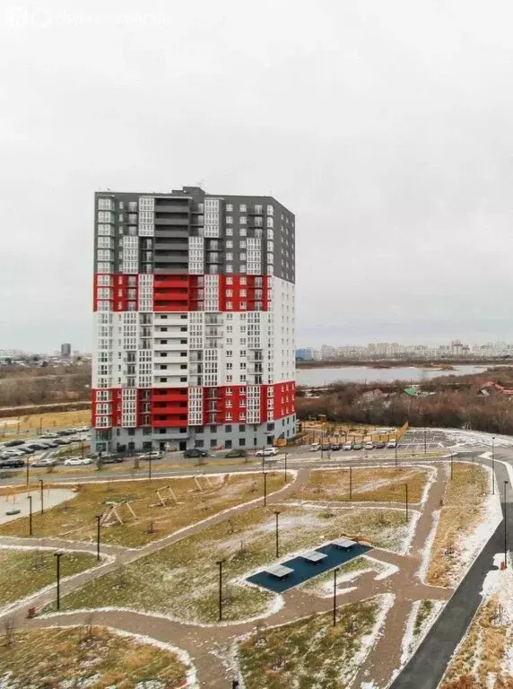 Квартира-студия: Тюмень, Краснооктябрьская улица, 16 (25 м) - Фото 1