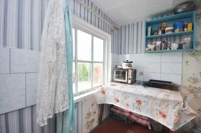 Дом в Крым, Сакский район, Штормовское с/пос, Полет СПК ул. Цветочная ... - Фото 1