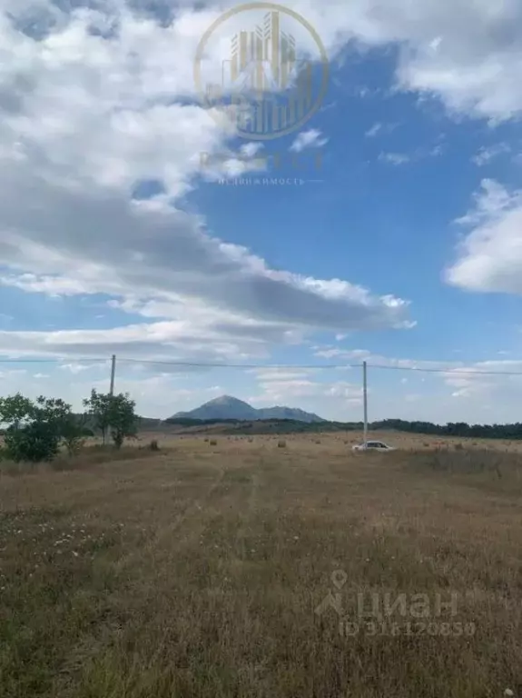 Участок в Ставропольский край, Предгорный муниципальный округ, с. Юца ... - Фото 0