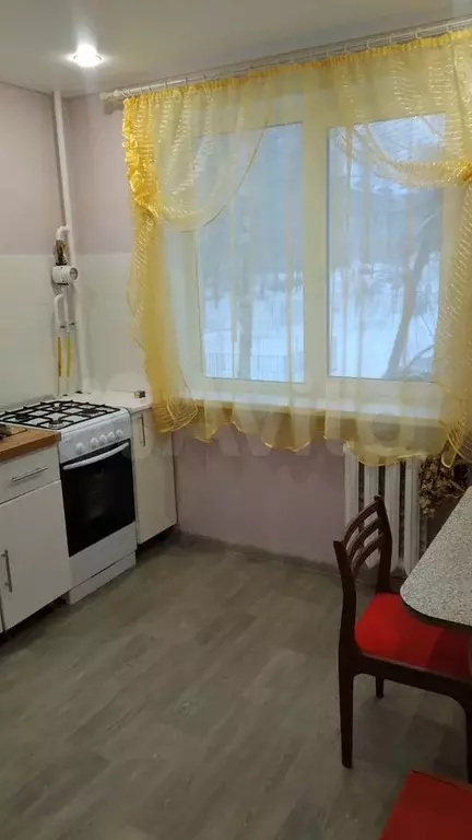 3-к. квартира, 60 м, 1/5 эт. - Фото 1