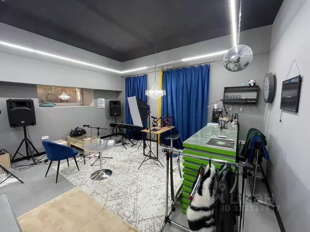 Офис в Иркутская область, Иркутск Дальневосточная ул., 148 (24 м) - Фото 0