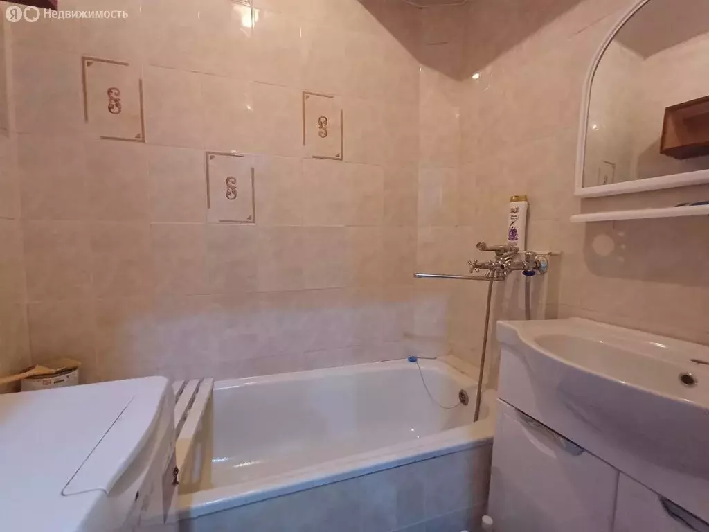 2-комнатная квартира: Нальчик, проспект Шогенцукова, 22 (49 м) - Фото 0