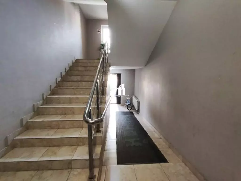 Продается 2-комнатная квартира - Фото 2