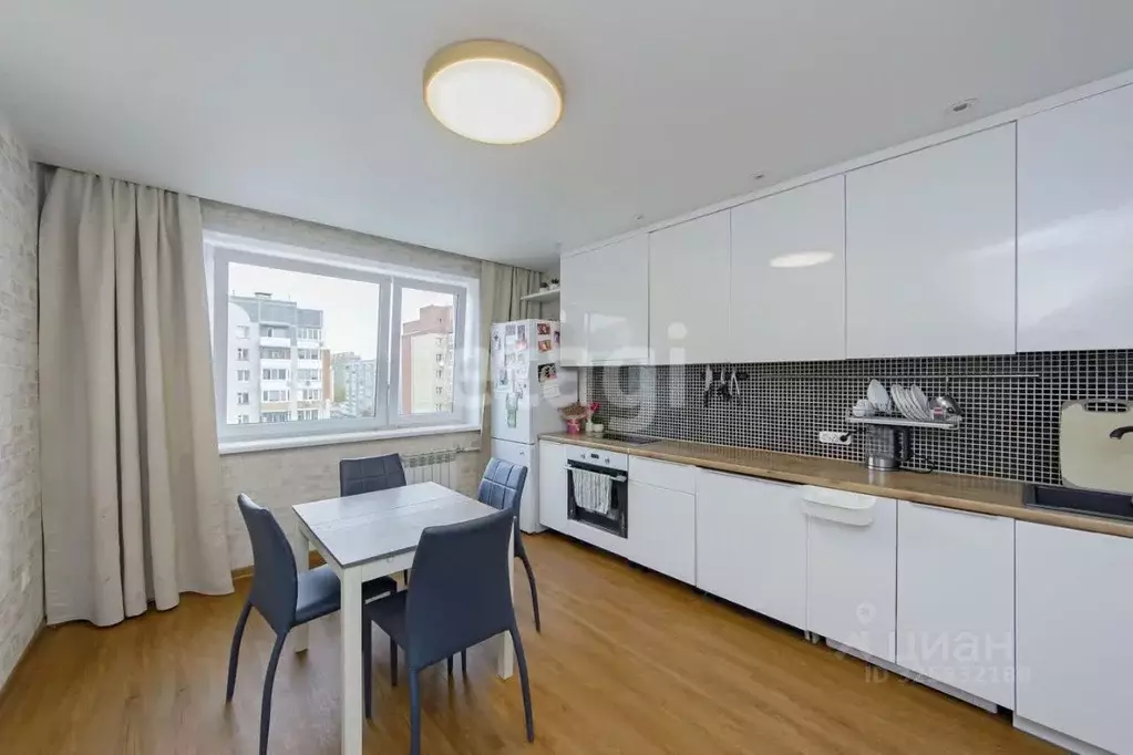 3-к кв. Тюменская область, Тюмень Широтная ул., 136к3 (91.0 м) - Фото 1