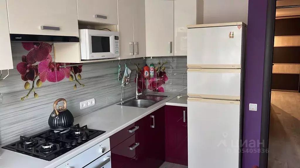 2-к кв. Башкортостан, Октябрьский Социалистическая ул., 20 (60.0 м) - Фото 1