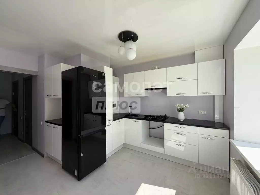 2-к кв. Волгоградская область, Волгоград ул. Имени Ивана Морозова, 3 ... - Фото 1