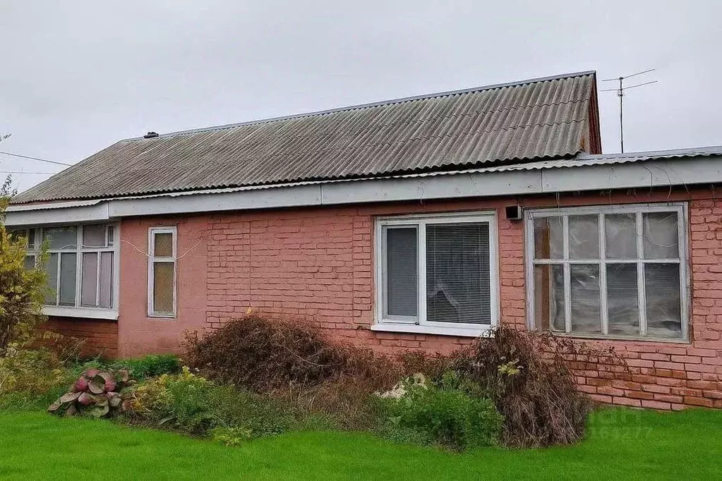 Дом в Оренбургская область, Бузулукский район, Палимовский сельсовет, ... - Фото 0
