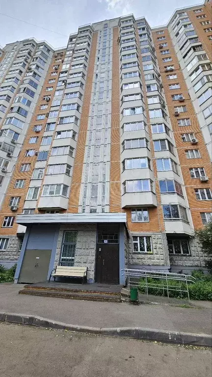 2-к. квартира, 52 м, 4/17 эт. - Фото 0