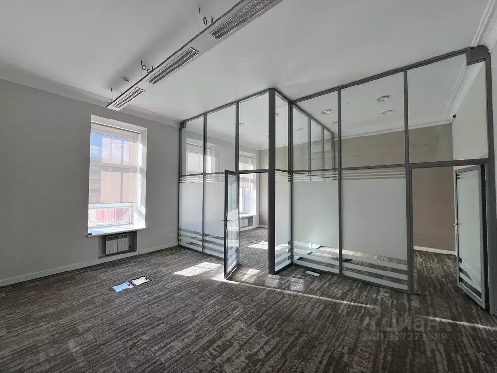 Офис в Москва ул. Волхонка, 16 (68 м) - Фото 2