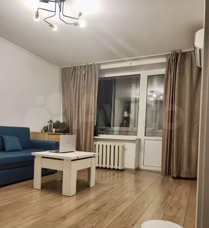 2-к. квартира, 42 м, 9/9 эт. - Фото 0