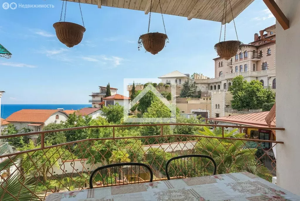 Дом в Гурзуф, Виноградная улица (363 м) - Фото 2