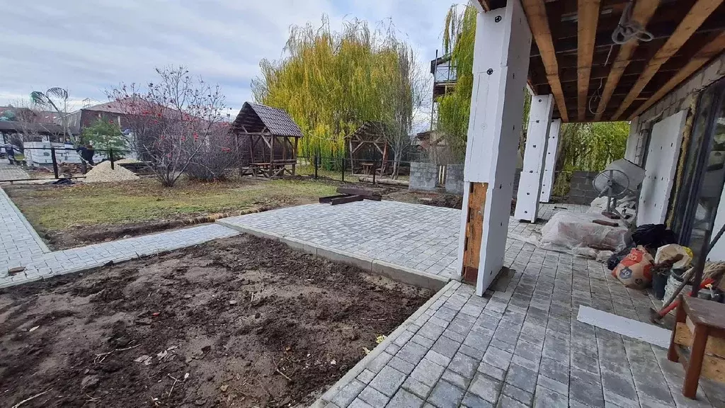 Дом в Саратовская область, Энгельсский район, Красноярское ... - Фото 1